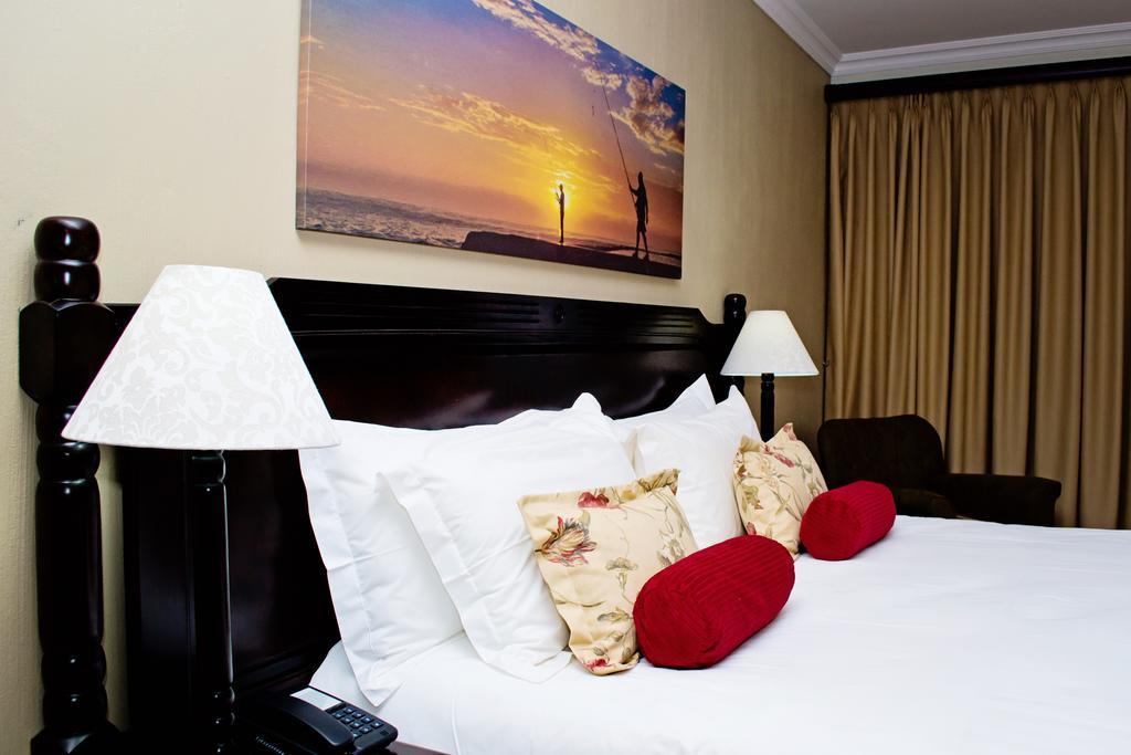 Umthunzi Hotel And Conference Umtentweni Zimmer foto